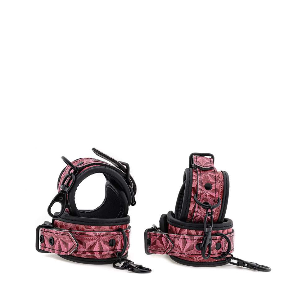 Luksusowy różowy zestaw niewoli BDSM - 4 elementy