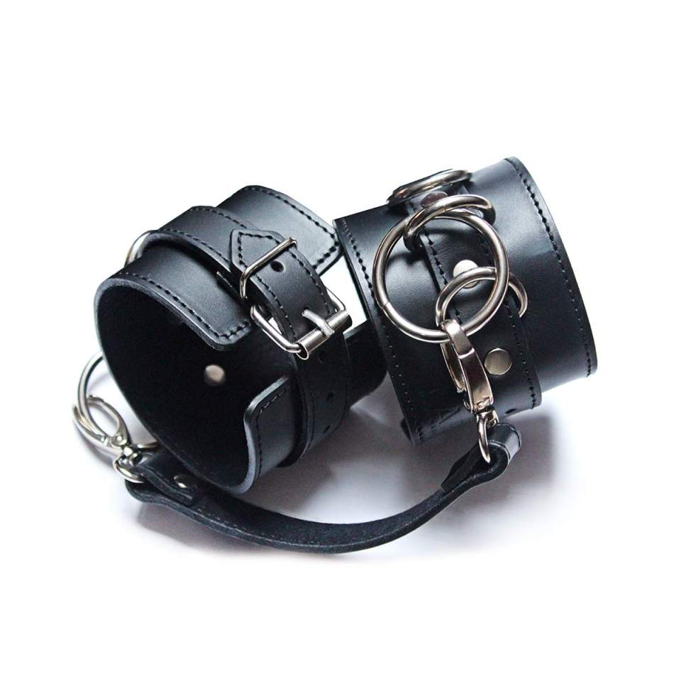 Czarne kajdanki skórzane Karess Megan