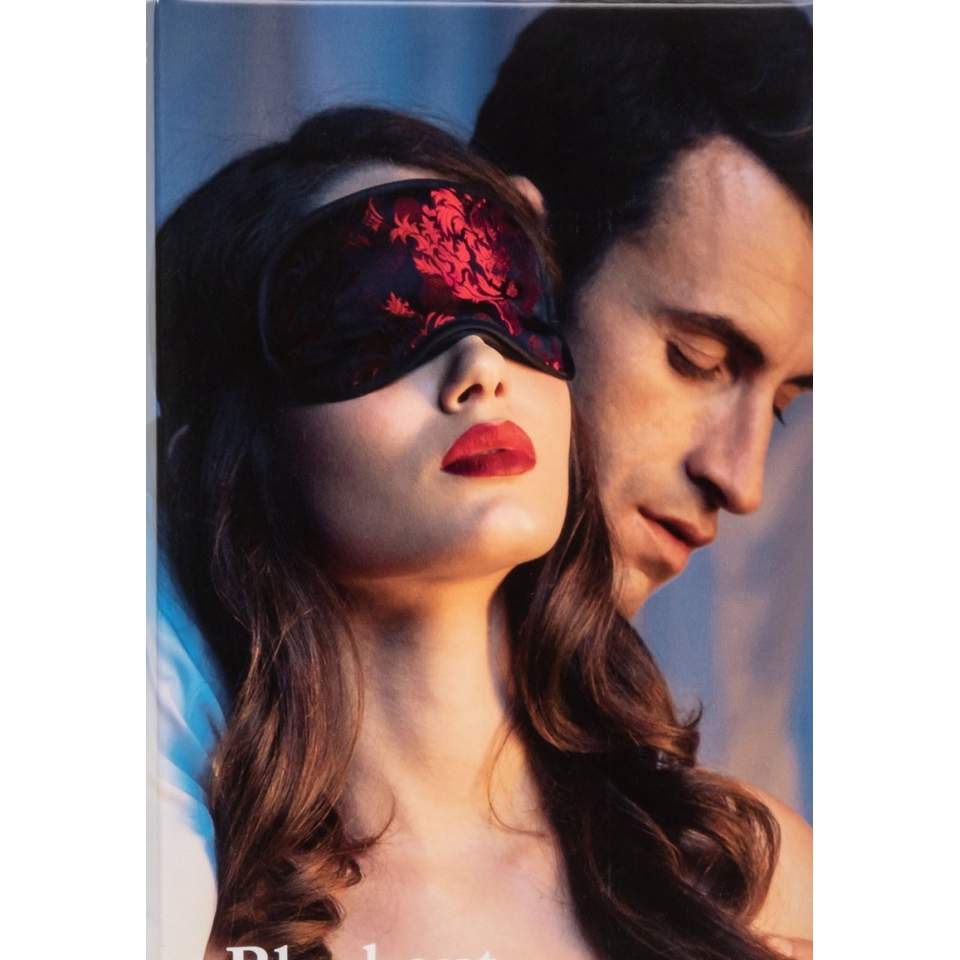 Ekskluzywna opaska na oczy z czerwonym zmysłowym haftem