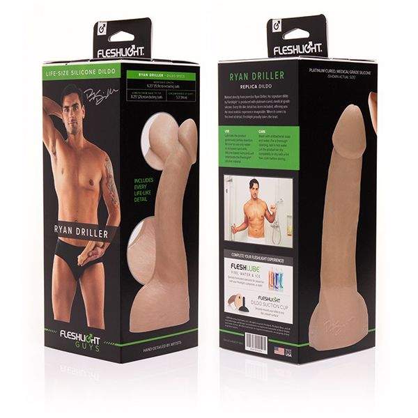 Realistyczne silikonowe dildo Fleshligt – Ryan Driller 22,2 cm