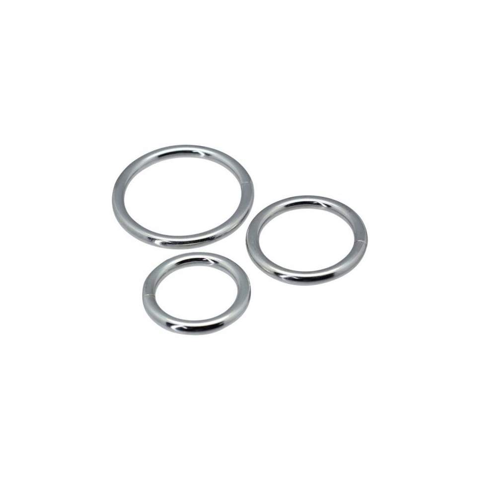 Trzy metalowe pierścienie erekcyjne o średnicy od 3,7 do 4,8 cm