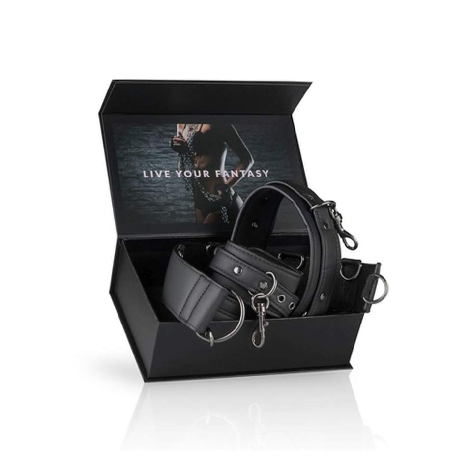 Czarne skórzane kajdanki z obrożą oraz uprzeżą do krępowania w różnych konfiguracjach