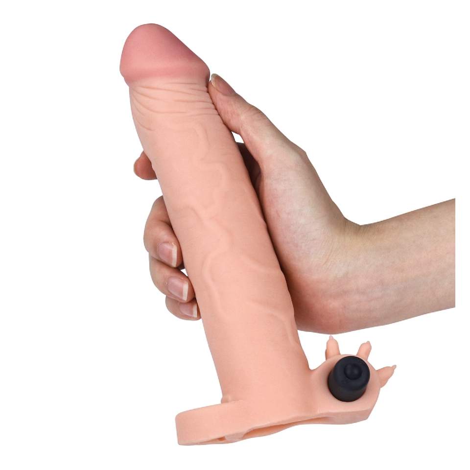 Cielista nakładka realistyczna na penisa z wibracjami - wydłużająca o 7,5 cm i pogrubiająca o 50%