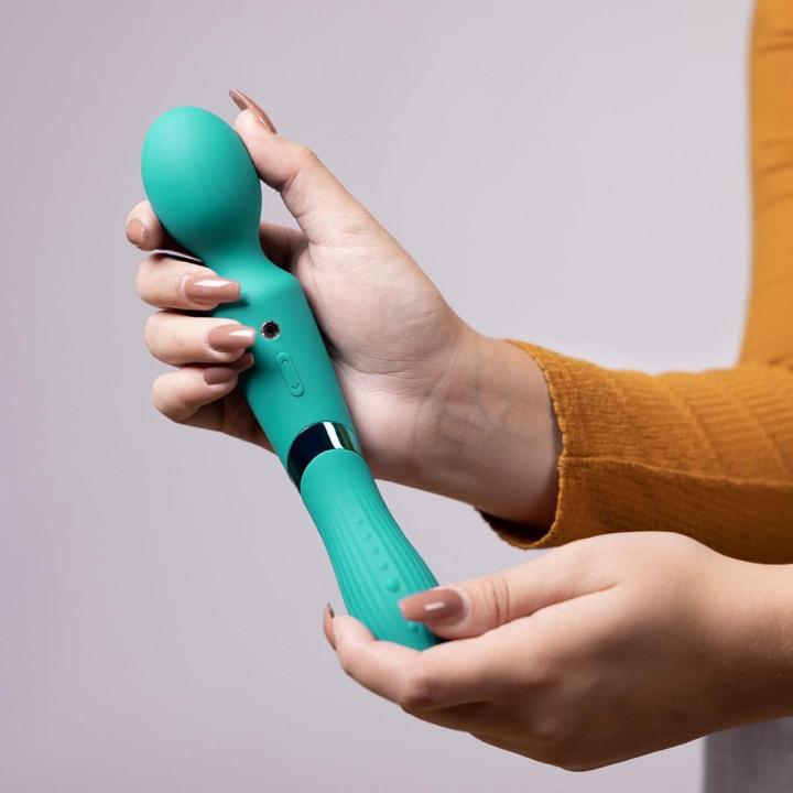 Wibrujący masażer różdżka do stymulacji łechtaczki i punktu G