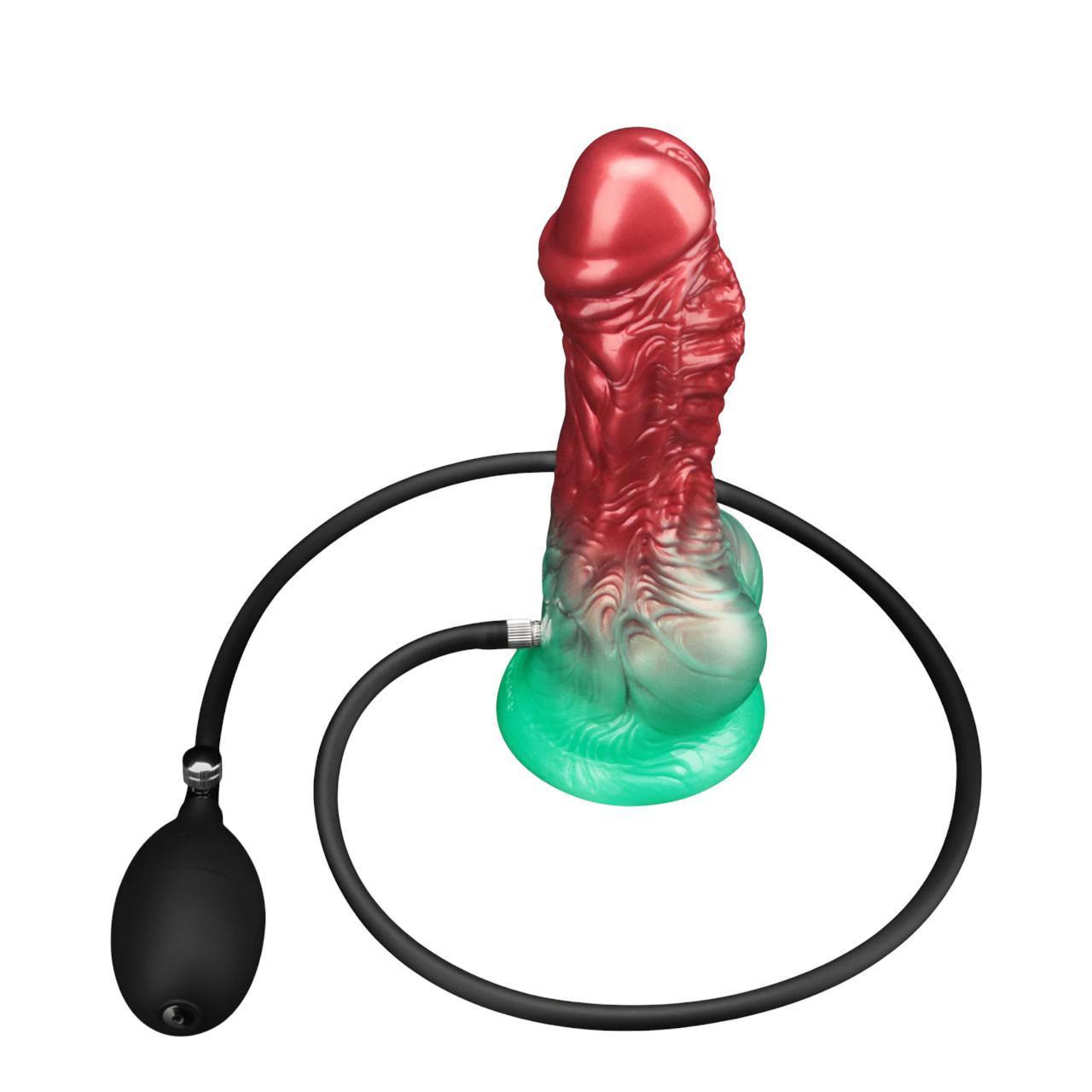 Małe ekskluzywne pompowane dildo z mocną przyssawką - 19cm