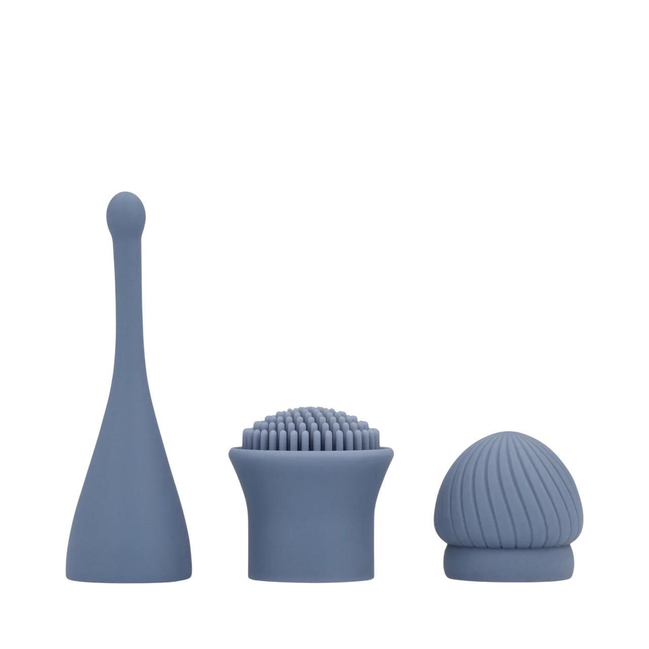 Elegancki mały masażer z wymiennymi końcówkami