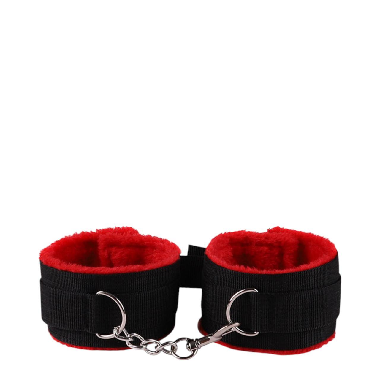 Zestaw BDSM w kolorze czarno-czerwonym - 10 elementów