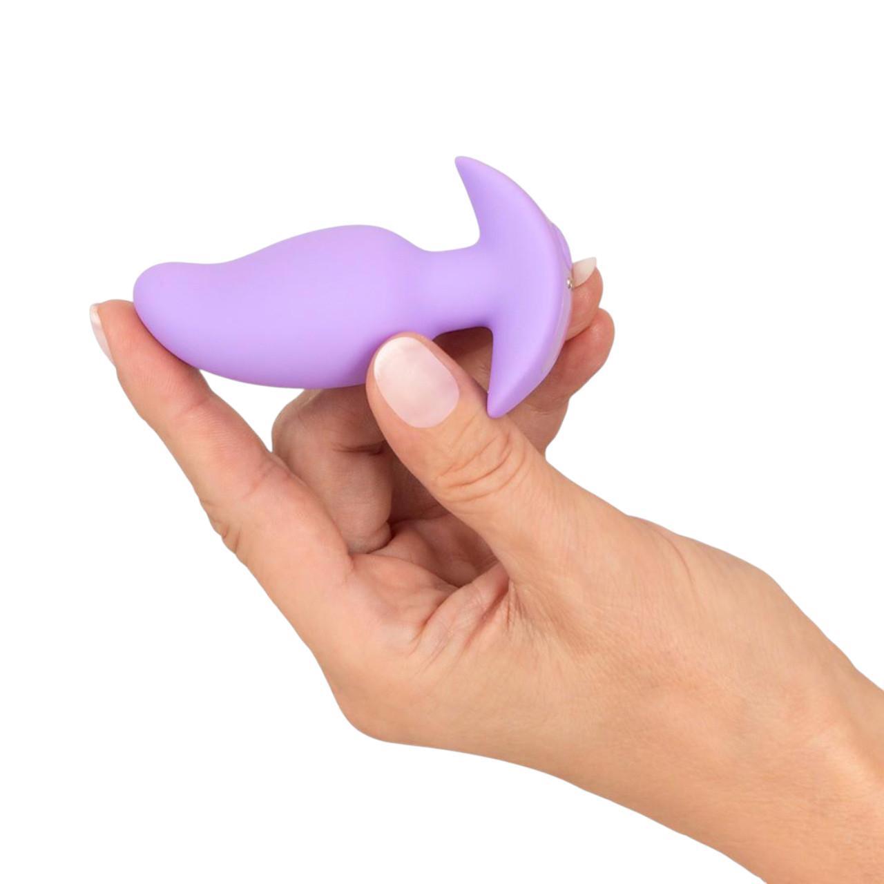 Mały, figlarny korek analny z wibracjami w kolorze fioletowym - 7 trybów pracy