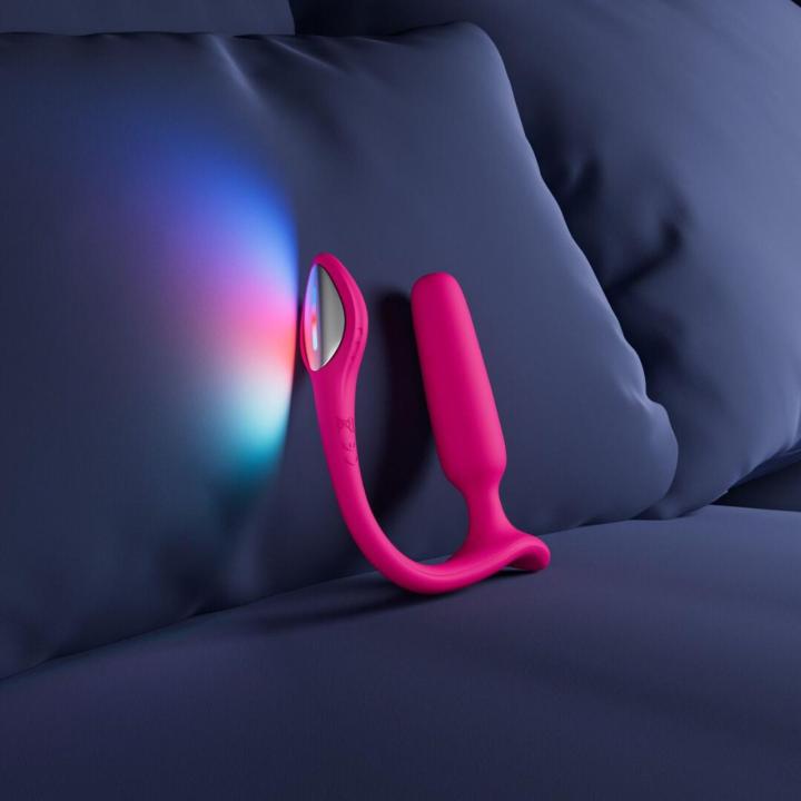 Lovense Lush Anal – dyskretny wibrujący korek analny z aplikacją i ogonkiem LED