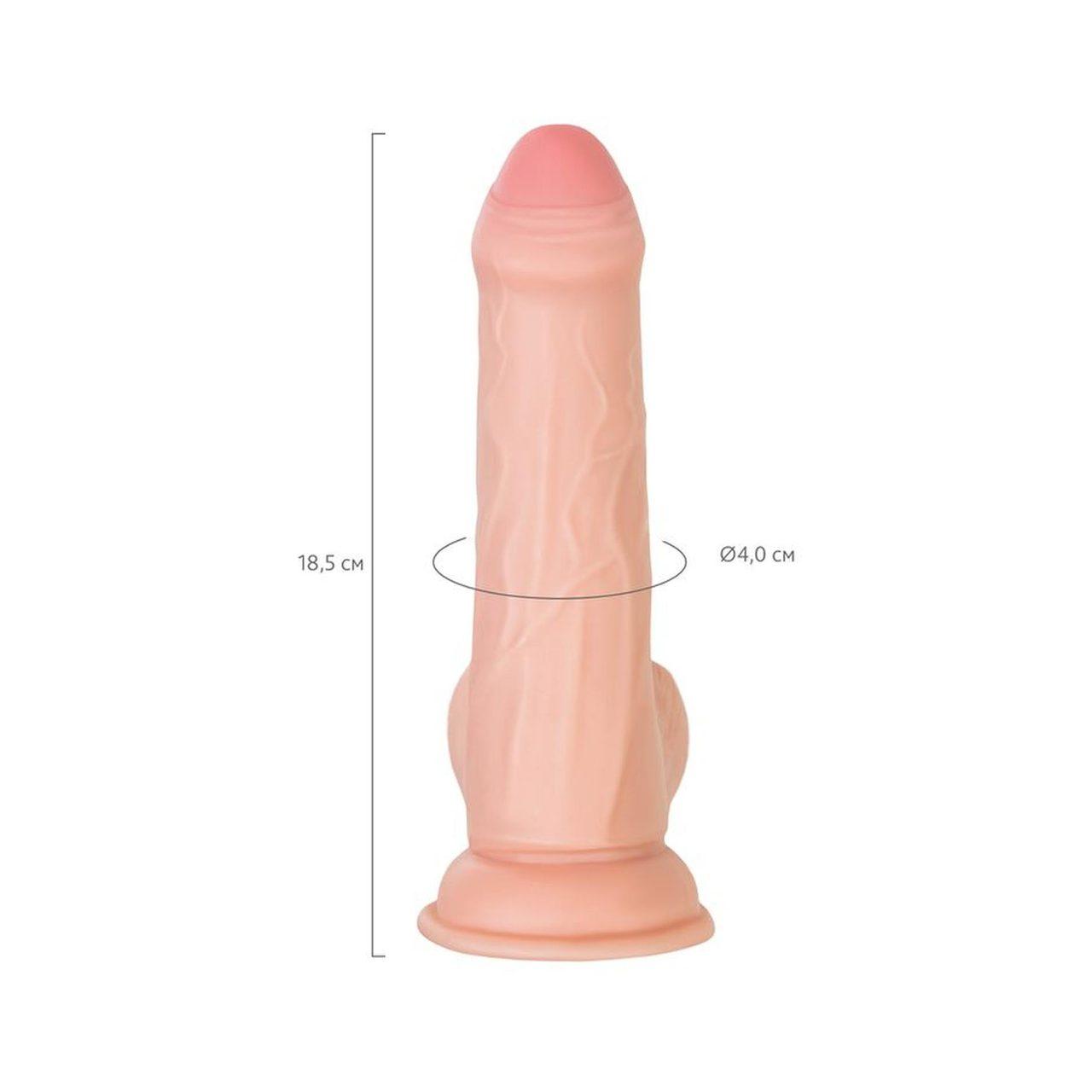 Realistyczne dildo cieliste 18,5 cm z przyssawką | Loris.pl