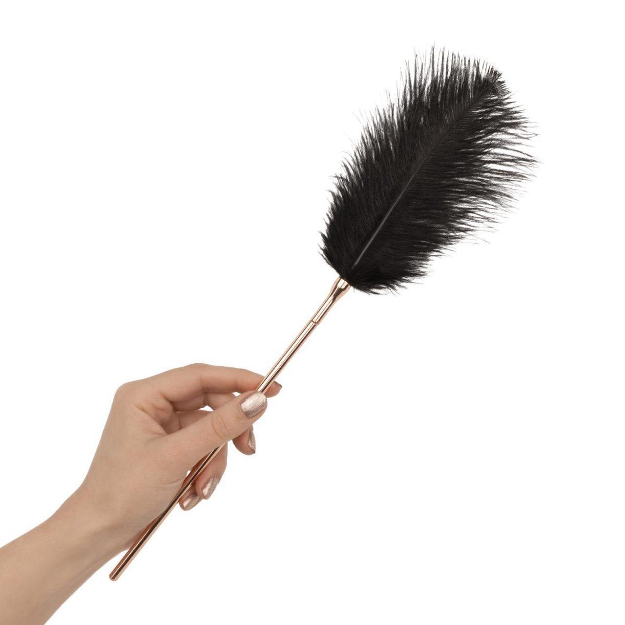 Piórkowy łaskotnik i bat 2w1 z łańcuszków | różowe złoto | Loris.pl