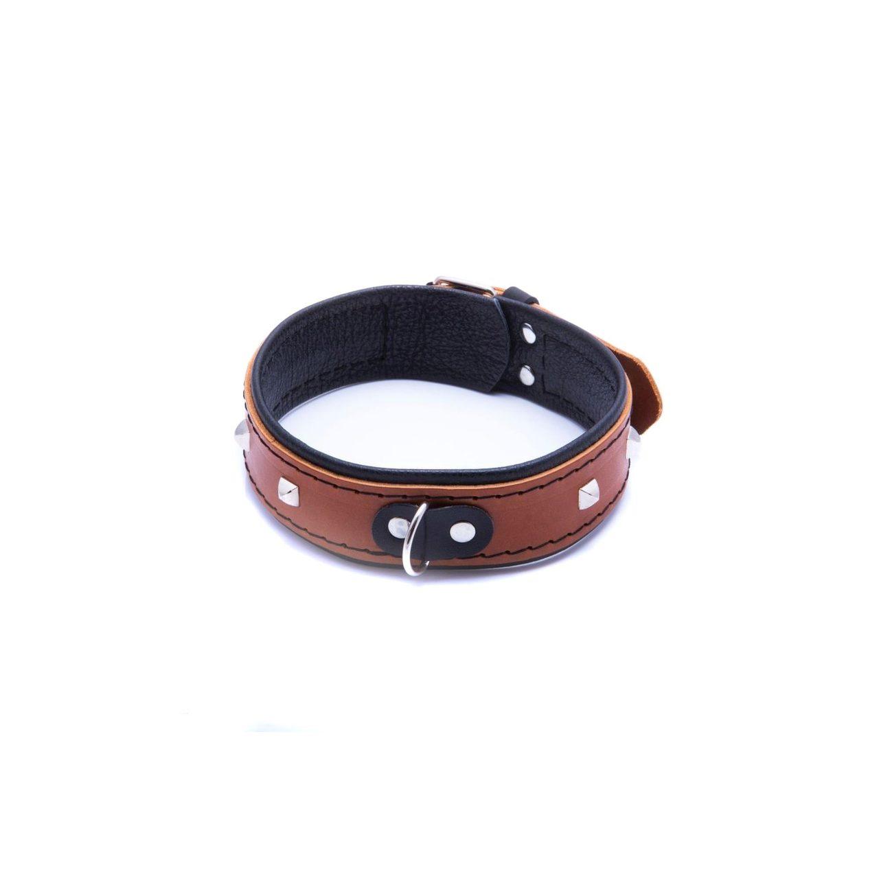 Skórzana obroża BDSM koniakowa z ćwiekami i smyczą 90 cm | Loris.pl