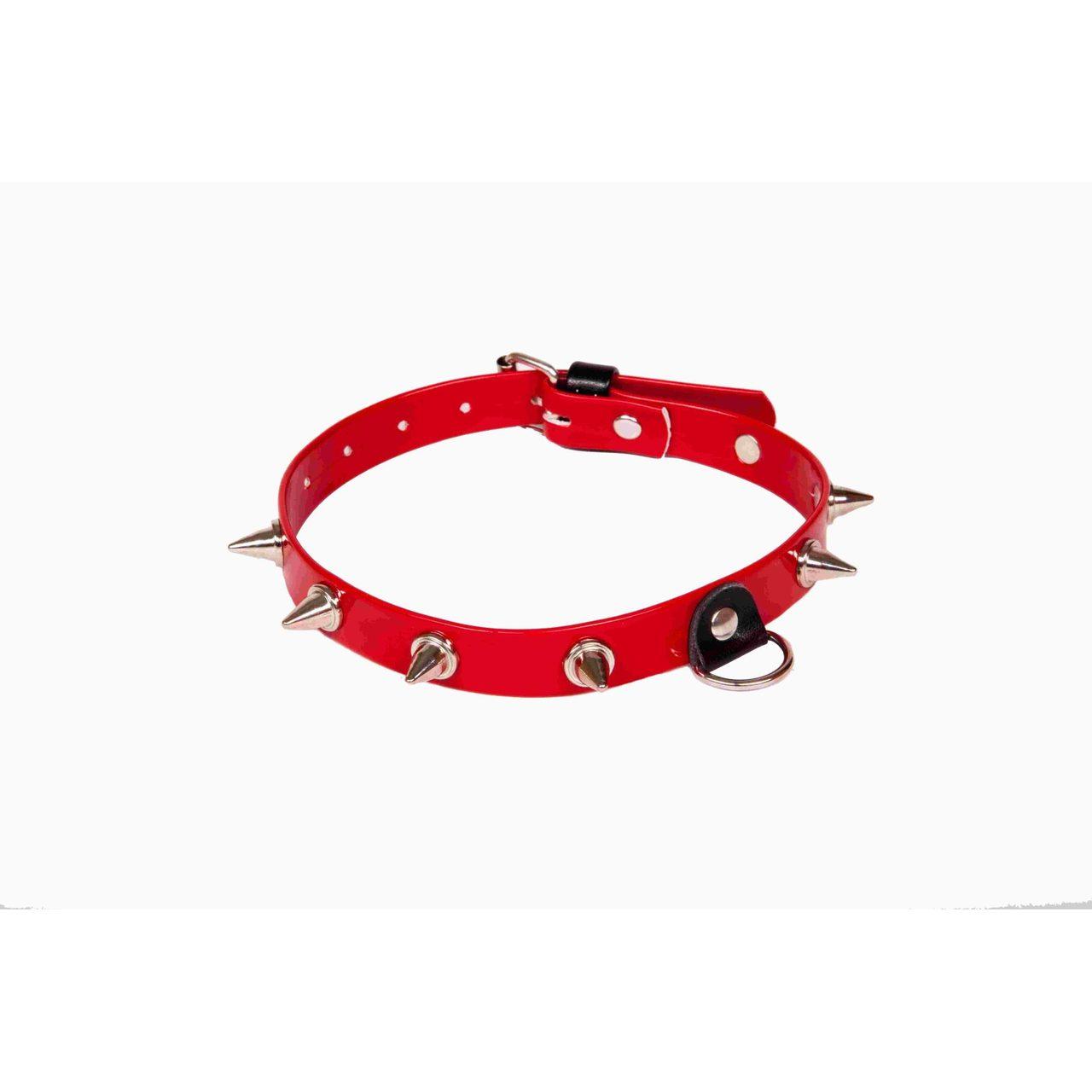 Czerwona lakierowana obroża BDSM z kolcami wegańska | Loris.pl