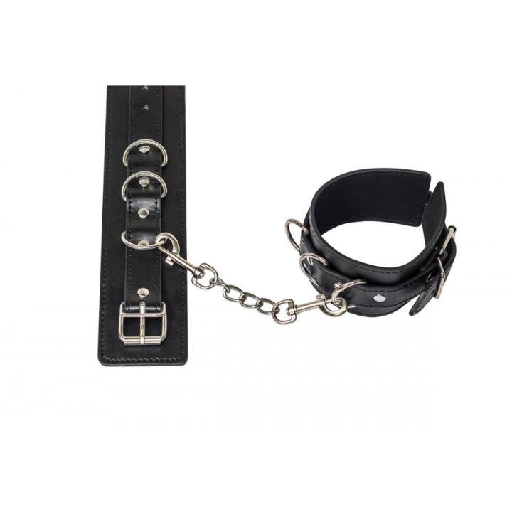 Czarne kajdanki na kostki BDSM 29 cm z PVC