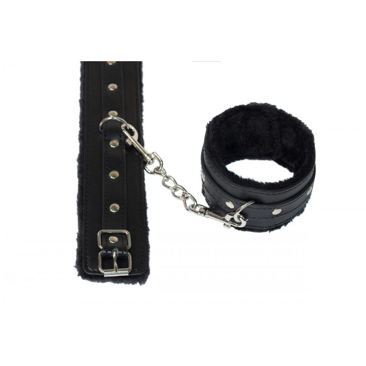 Kajdanki na kostki BDSM czarne PVC 29 cm – krępowanie | Loris.pl