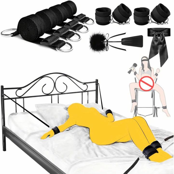 Zestaw BDSM pasy do łóżka z kajdankami i piórkiem