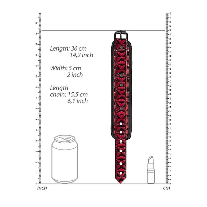 Bordowe kajdanki BDSM z regulacją 21–31 cm i łańcuszkiem 15,5 cm