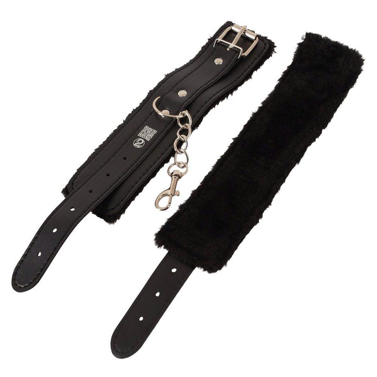 Zestaw erotyczny dla par 5w1 – pierścień wibrujący, dildo, kajdanki, kostka | Loris.pl