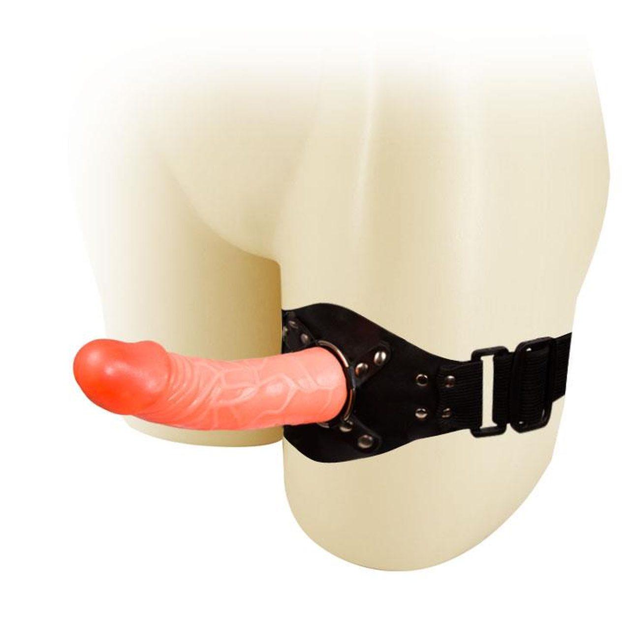Strap on na udo cielisty bez wibracji – realistyczne dildo | Loris.pl