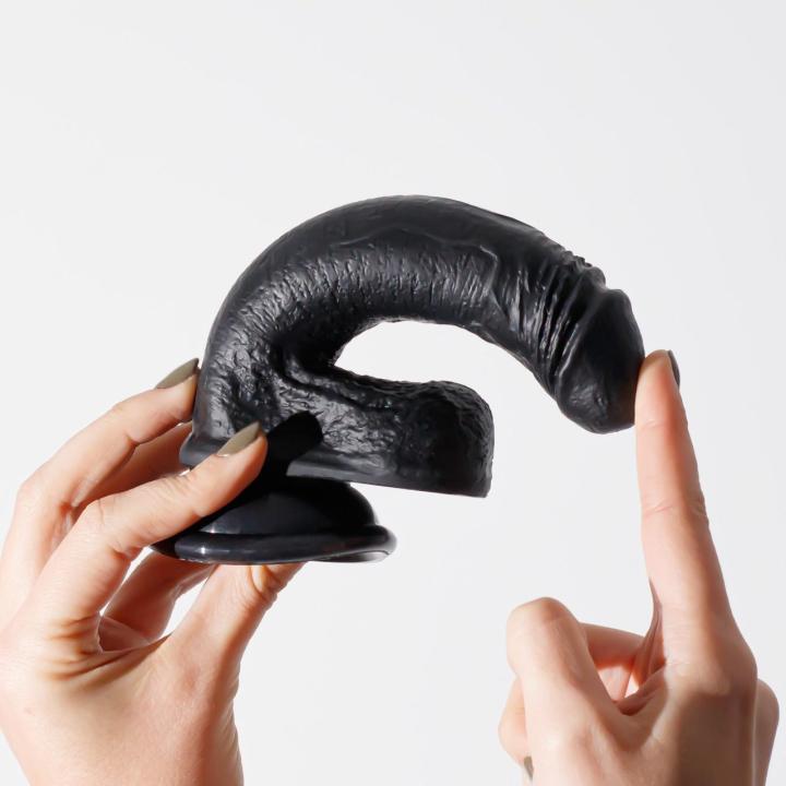 Realistyczne dildo z przyssawką 19 cm | Płynny silikon