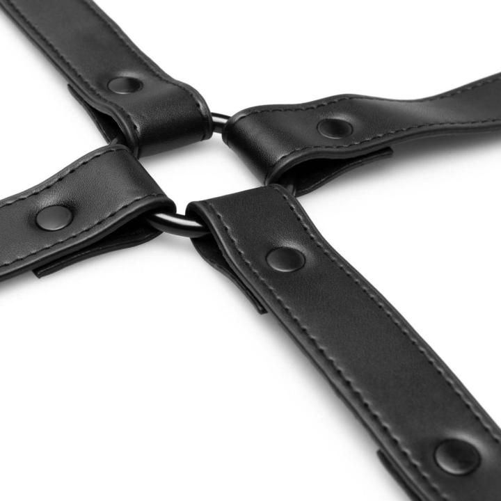 Krzyżak hogtie do bondage czarny z klipsami