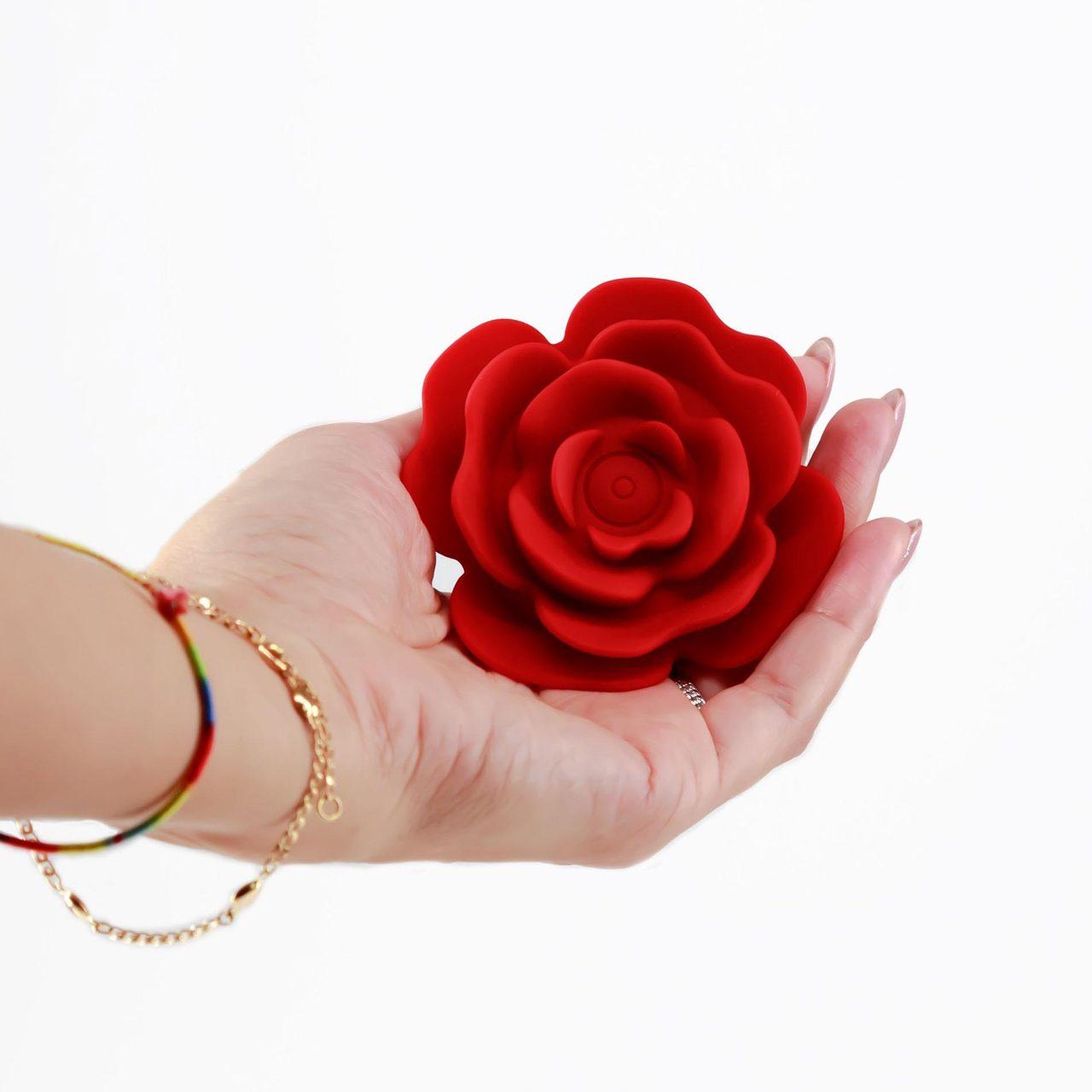 Korek analny z ruchem posuwistym i wibracjami + pilot | Ładowanie USB