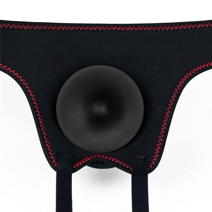 Zestaw strap-on czarny z regulowaną uprzężą i realistycznym dildo 17,8 cm