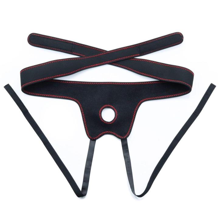 Zestaw strap-on czarny z regulowaną uprzężą i realistycznym dildo 17,8 cm