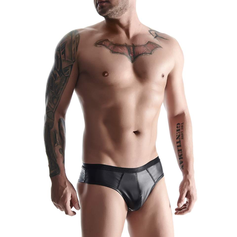 Przylegająca do ciała czarna koszulka z wetlook i figi brazyliany dla mężczyzn