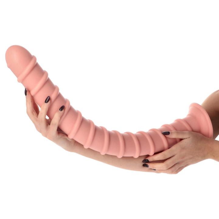 Spiralny pręt analny z przyssawką 58,5 cm cielisty