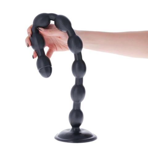 Długi korek analny z kulkami 52 cm czarny z przyssawką