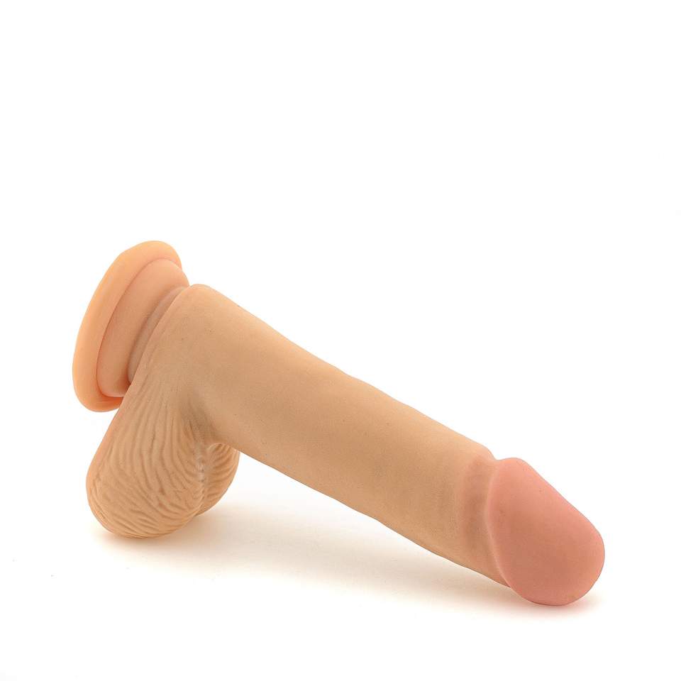 Realistyczne i giętkie dildo z jądrami na przyssawce