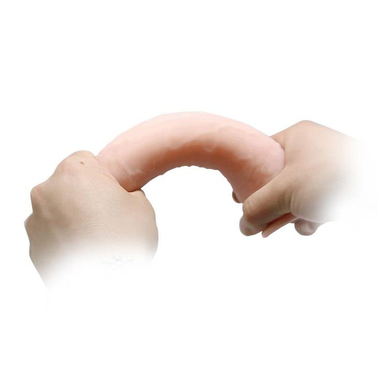 Realistyczne elastyczne dildo z przyssawką – zabawa solo | Loris.pl