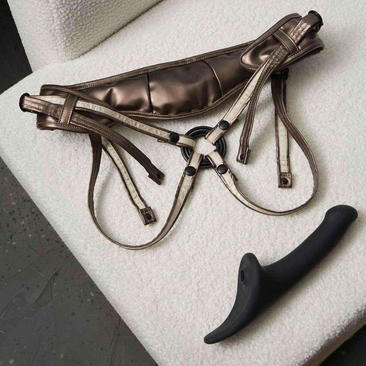 Mocowanie strap-on regulowane z 3 pierścieniami | Loris.pl