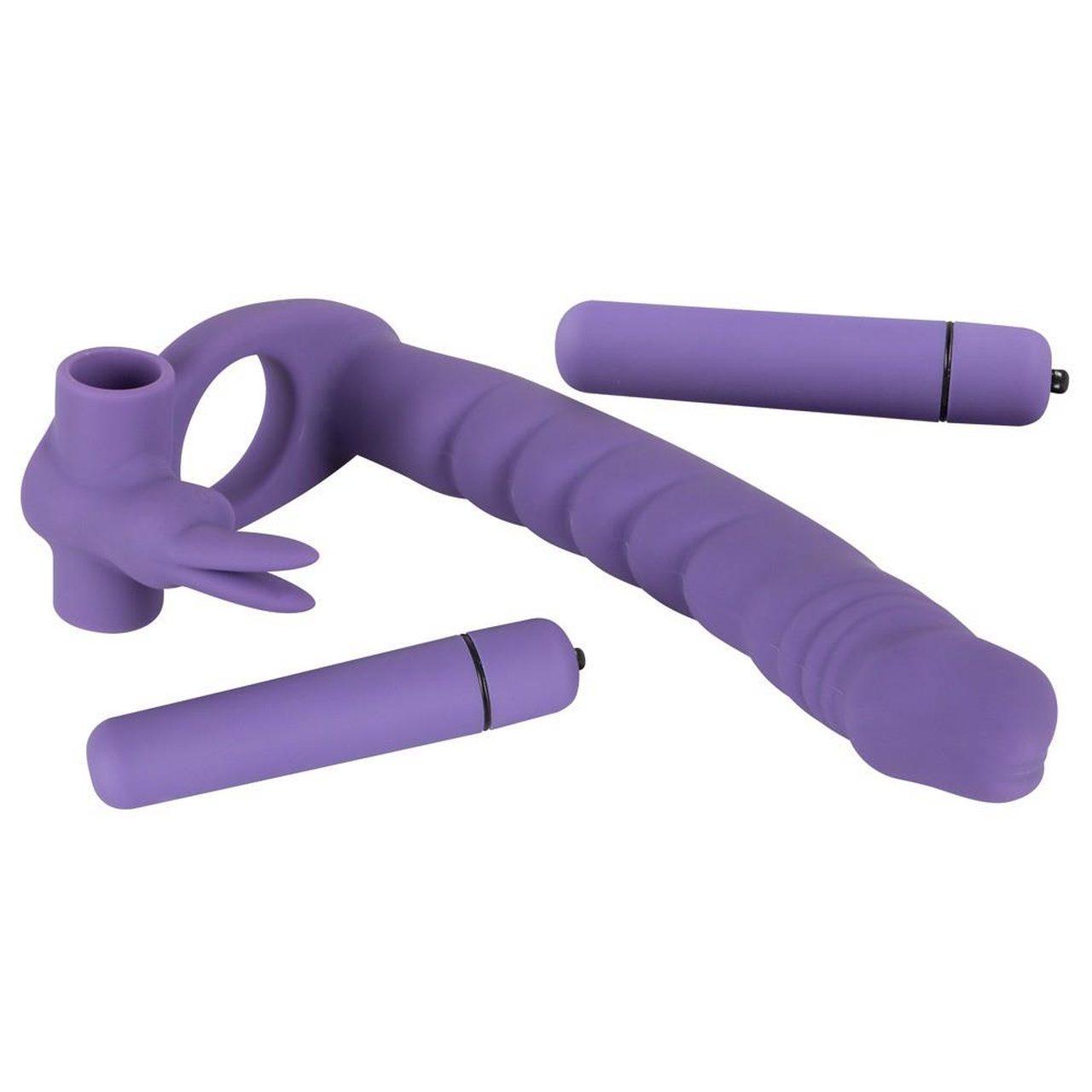 Silikonowy strap-on z wibracją 16 cm – pierścień i stymulator łechtaczki | Loris.pl