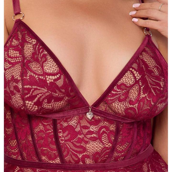 Czerwona koronkowa babydoll plus size 3XL z figami ouvert