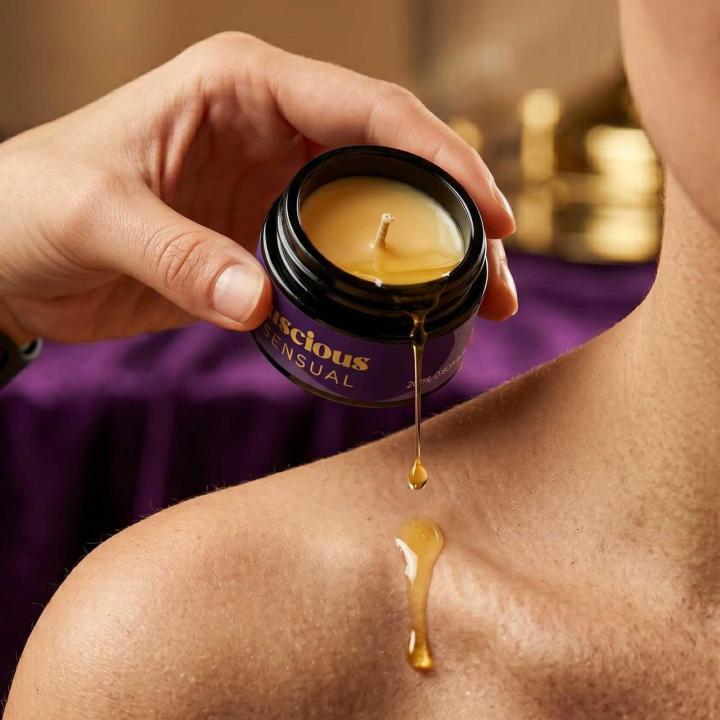 Świeca do masażu z feromonami 20 ml – ciepły olejek i zmysłowy aromat