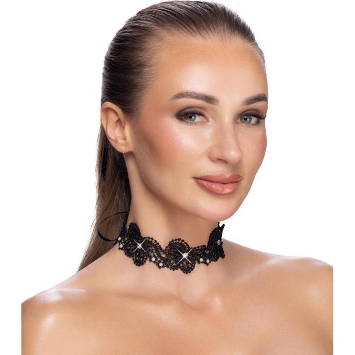 Czarny koronkowy choker z perełkami i kamieniami, regulowany S-L