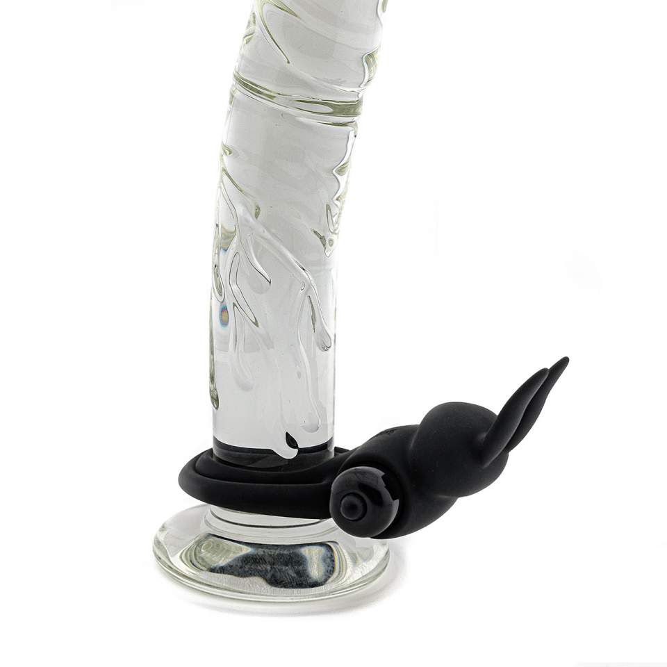 Czarna silikonowa nakładka na penisa z pierścieniami i wibratorem króliczek