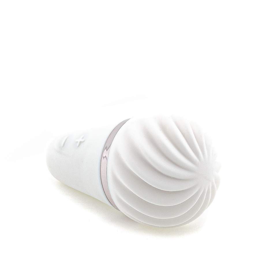 Biały silikonowy masażer w kształcie loda – Layon Sweet Sensation Satisfyer