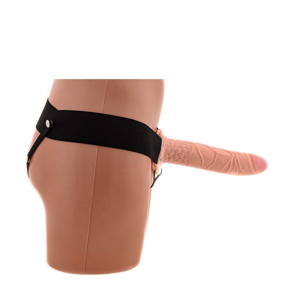 Cielista bardzo realistyczna proteza penisa typu strapon