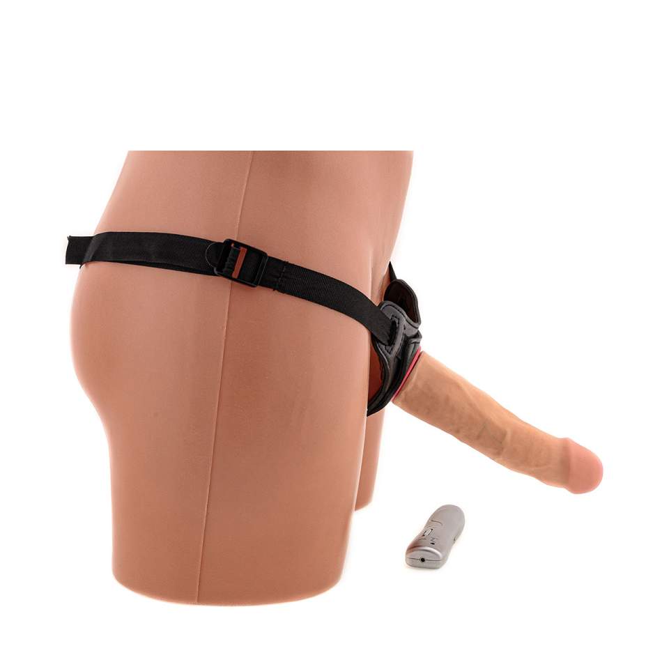 Duża cielista proteza penisa wykonana z cyberskóry – średnica 3,7 cm