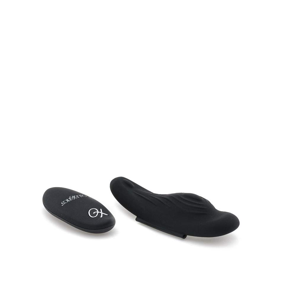 Czarne wibrujące majtki z pilotem bezprzewodowym – 12 funkcji wibracji