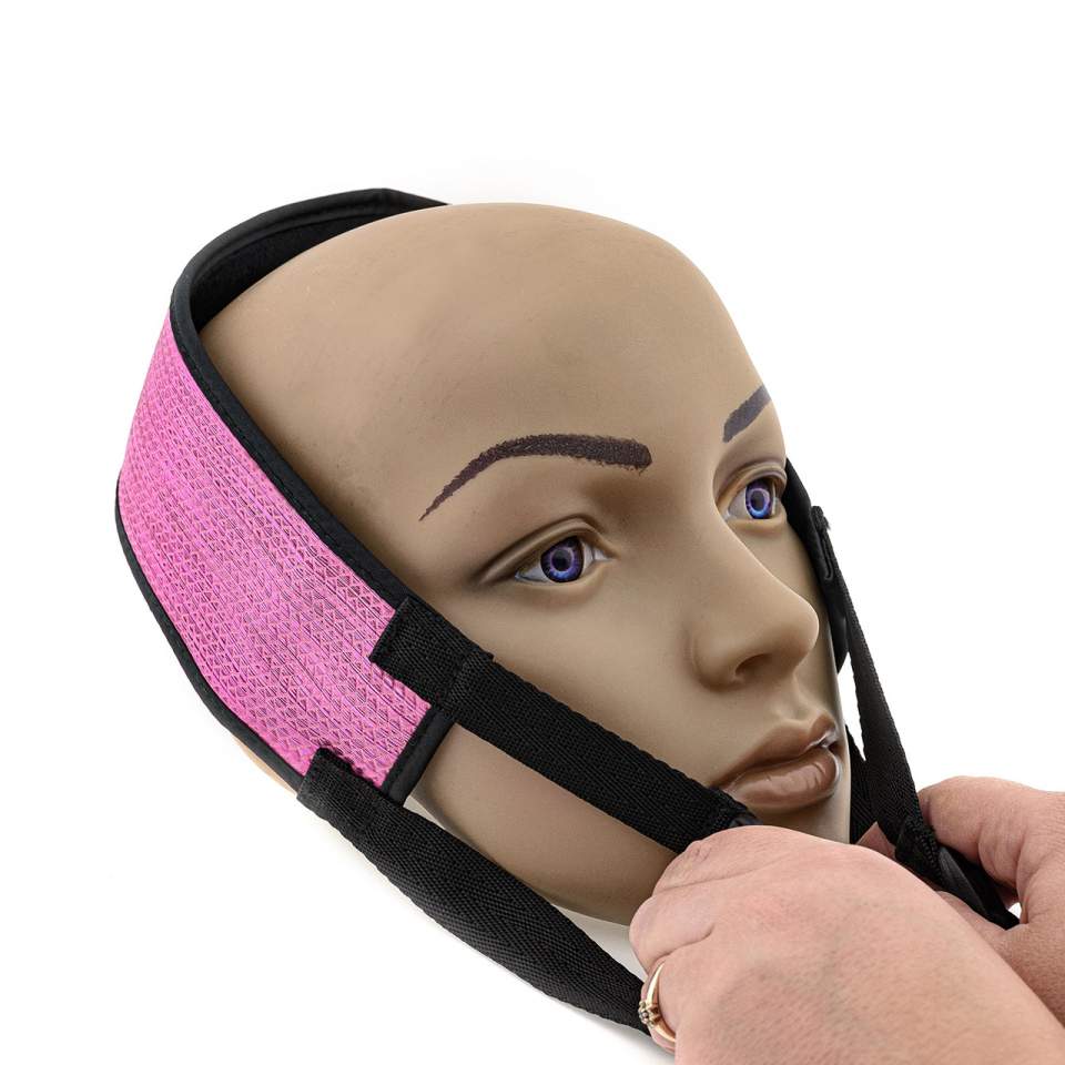 Czarny pas do wykonywania różnych pozycji seksualnych