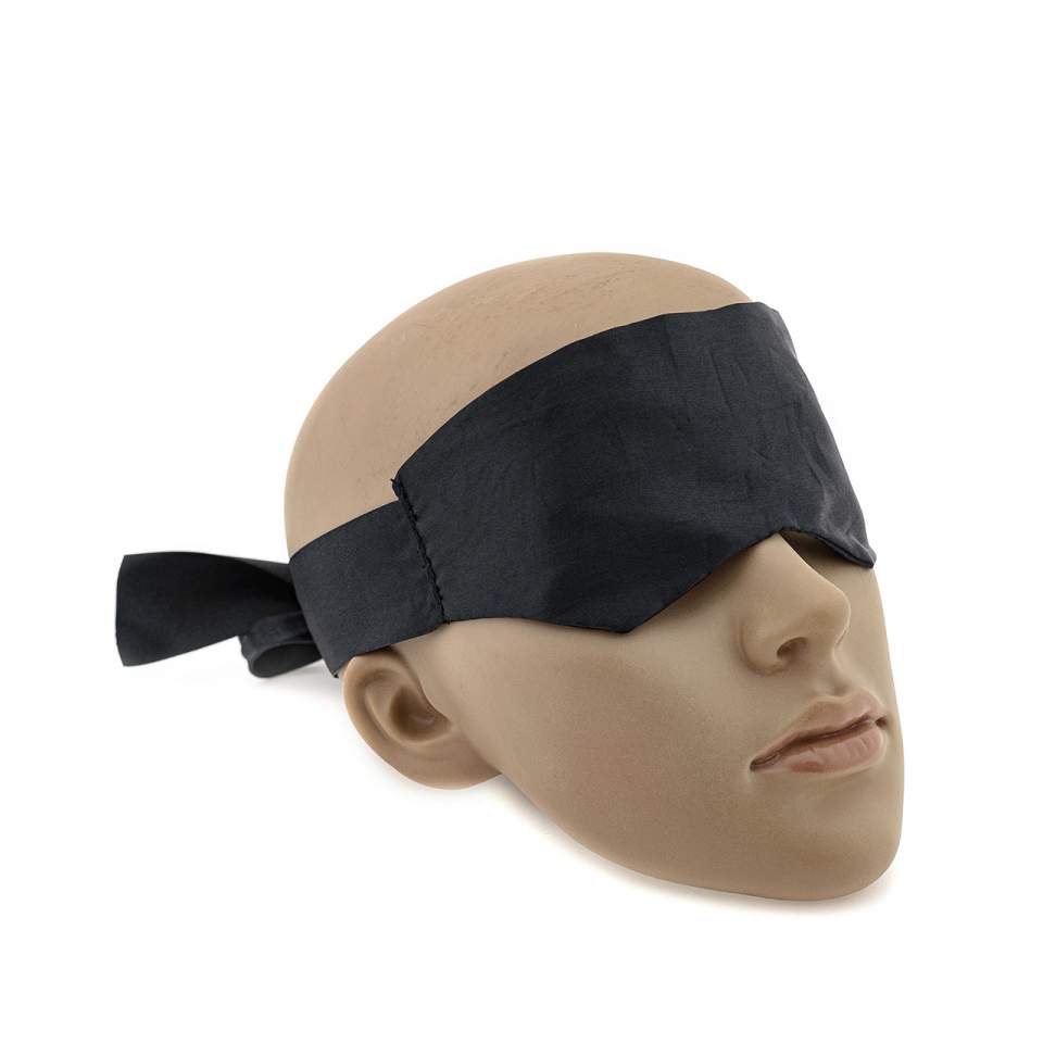 Czarna materiałowa opaska na oczy wiązana
