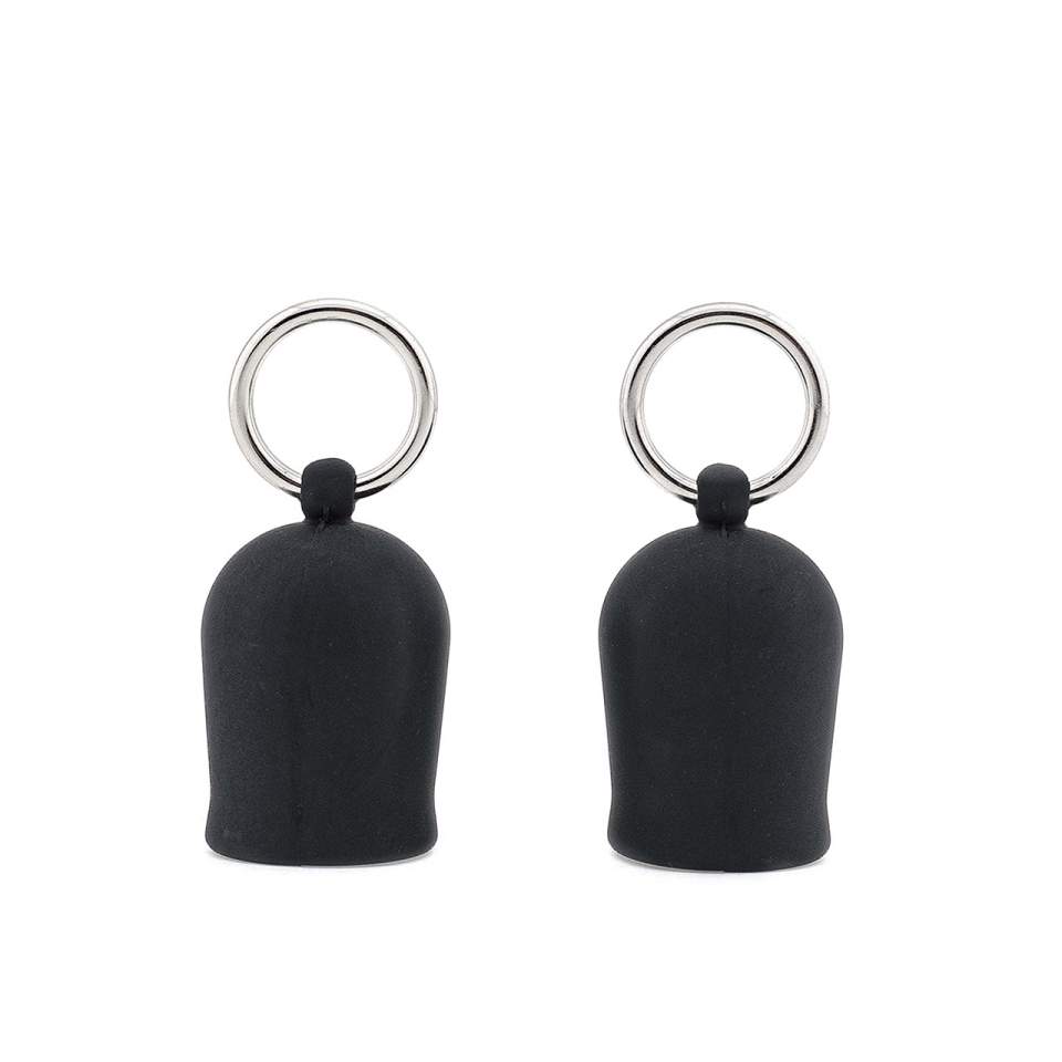 Czarne silikonowe pompki na sutki z metalowymi pierścieniami