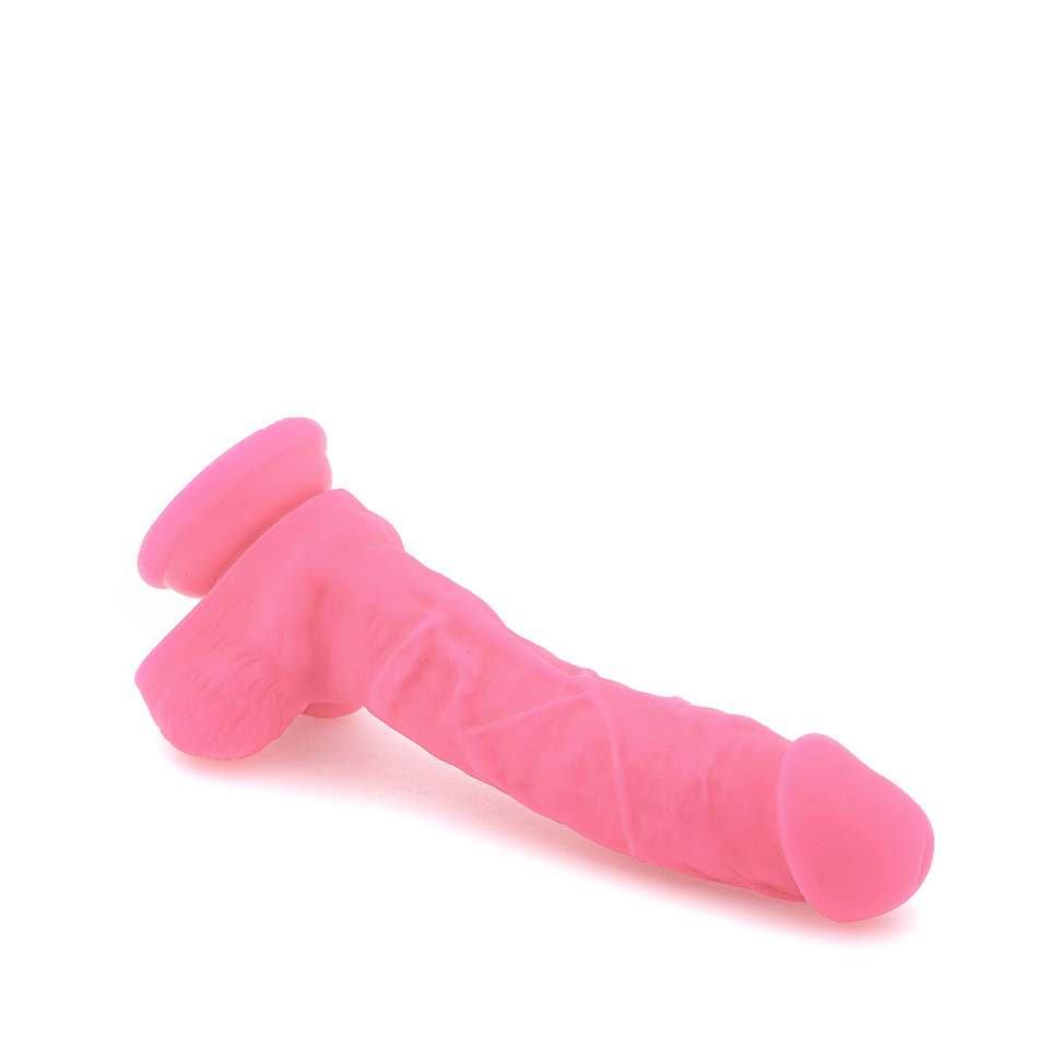 Różowe duże realistyczne dildo z jądrami i mocną przyssawką – 16 cm