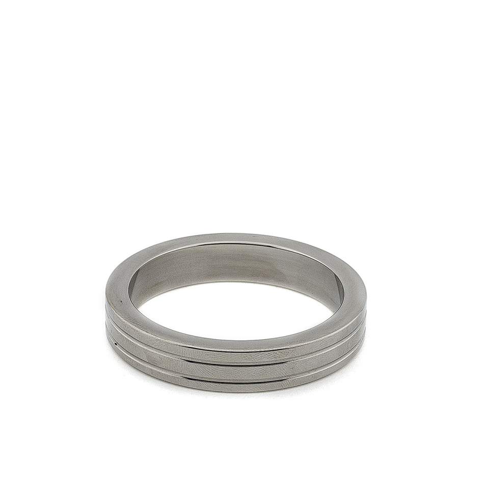 Stalowy żłobiony pierścień erekcyjny na penisa i jądra – 4,5 cm